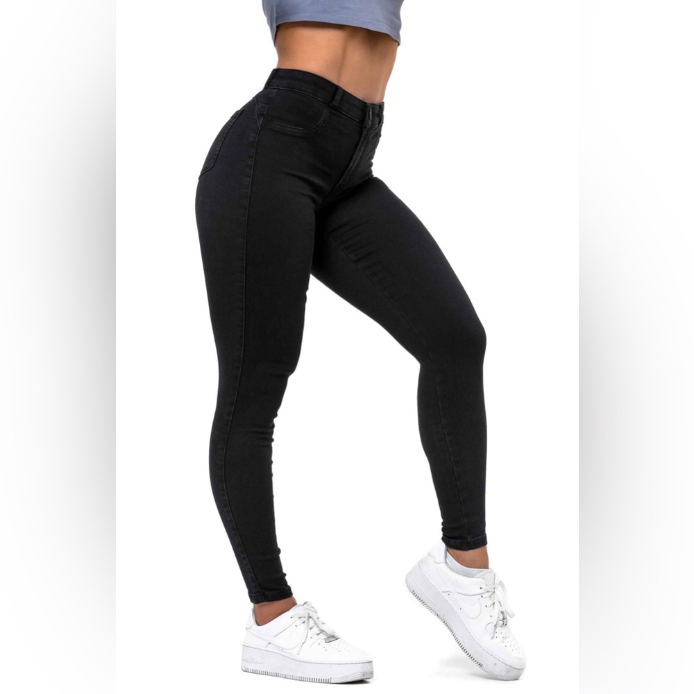 Fitjeans Contour Black Medium